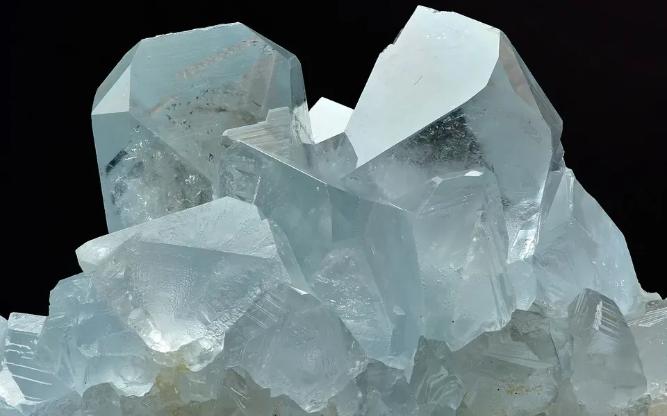 Celestine, pierre naturelle