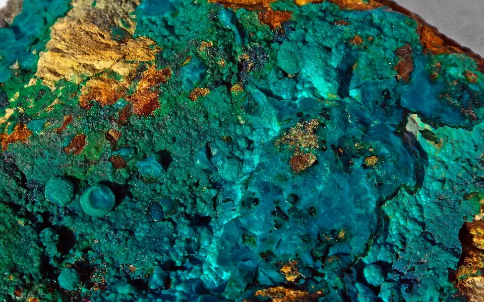 Chrysocolle, pierre naturelle